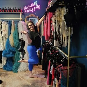 Meet your Posher, Courtney